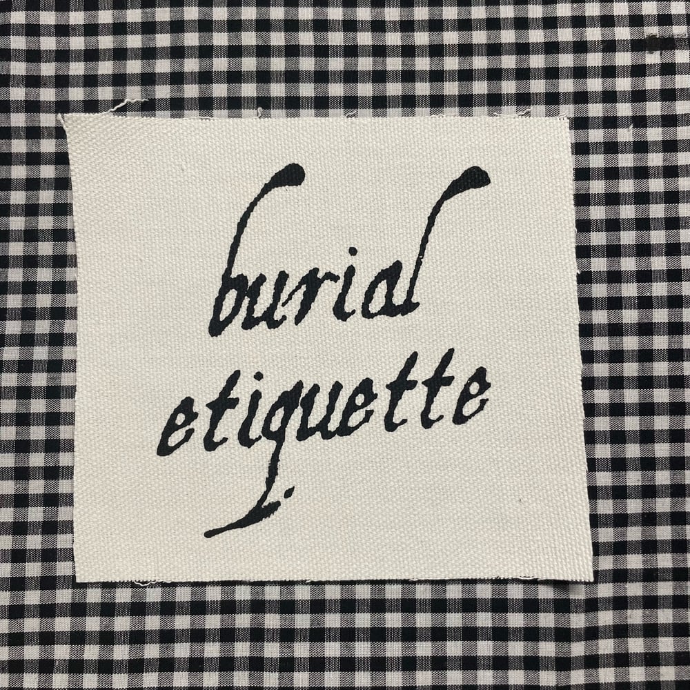 burial etiquette 