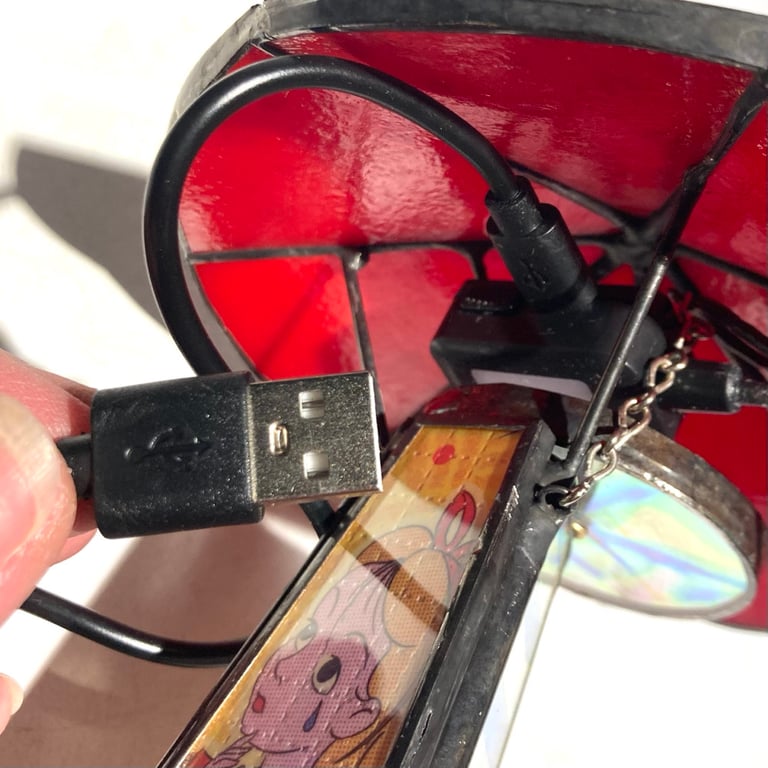 Curious Alice Image 15