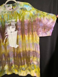 Image 3 of 2XL Live Fast Eat Trash Raccoon shirt E4