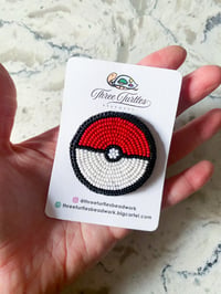 Image 2 of Poké Ball Popsocket 