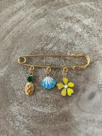 Summer vibes safety pin brooch