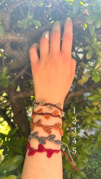 Image 4 of braccialetti con foglioline 