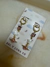 Saturn dangles