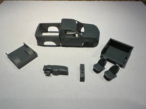 1/64 2025 Cadirado-with Escalade front end