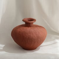Image 1 of Vase "Loro"