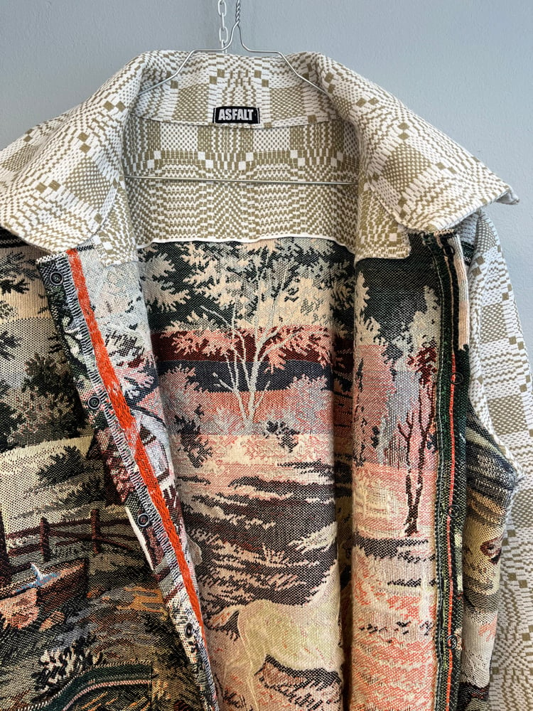 Image of Horse tapestry shirt (l/xl)