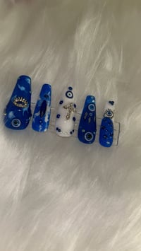 Mal Ojo Press ons 