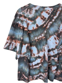 Image 4 of 2XL Crop Tee in Ember Ice Dye 