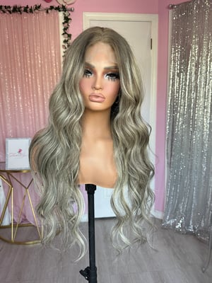 Image of human hair brown highlights (custom order) 