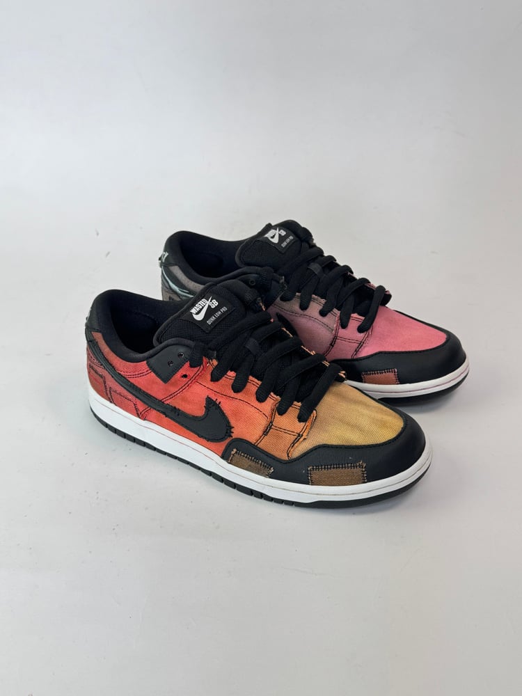Image of NikeSB Dunk Low (9US)
