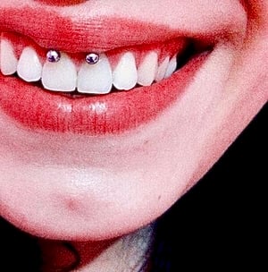 SMILEY PIERCING SERVICES