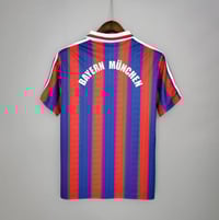 Image 2 of Bayern Munich 1995/97 Home