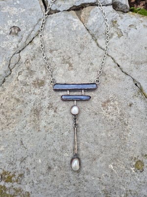Kyanite and pearl necklace 