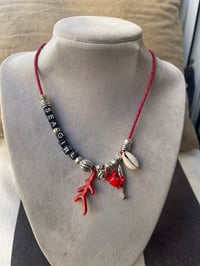 Image 7 of Collier Carrie 