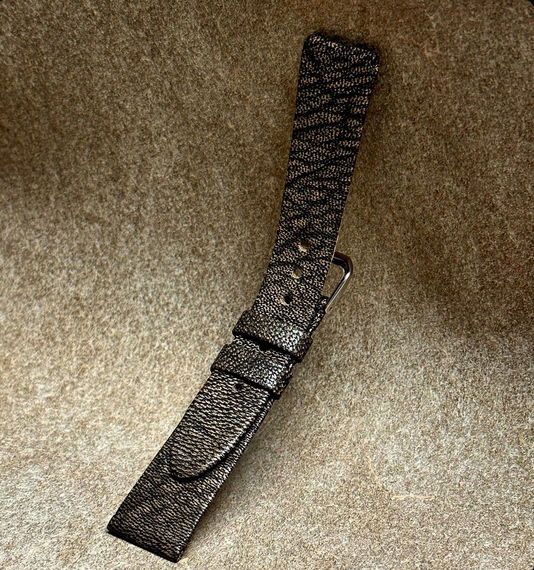 Image of Wild goatskin Hand-rolled Watch Strap