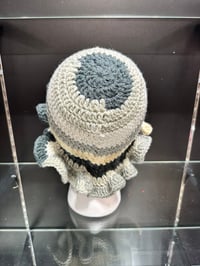 Image 3 of crochet bucket hat with wavy brim P