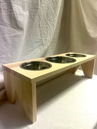 Image 3 of El Triple