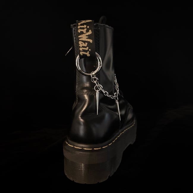 spiked boot chain - 2 pack