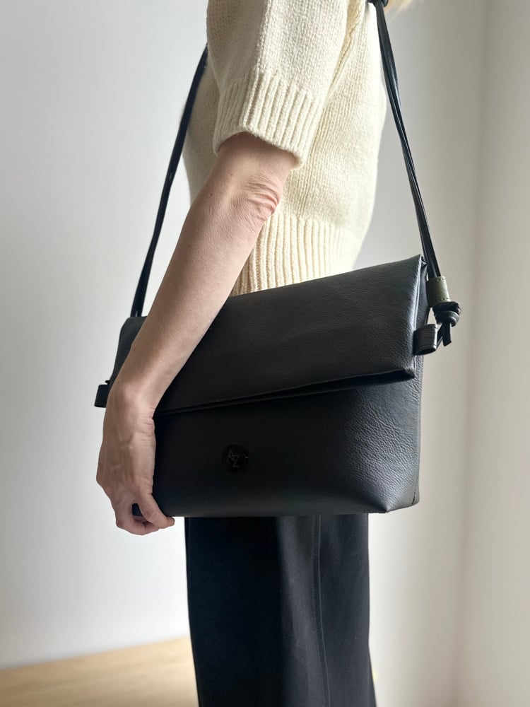 Image of Folded 2in1 bag black