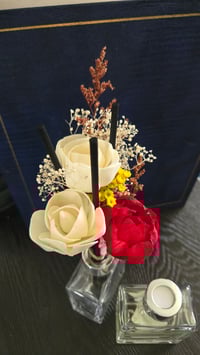 Image 3 of Dainty Collection:Roped Red Peony and White Roses Floral Reed Diffuser