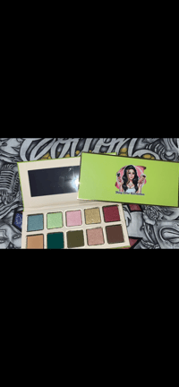 Image 1 of La Vida Greenz 