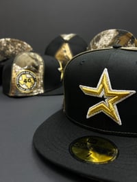 Image 4 of New Era 59Fifty “Gold  Piper” 