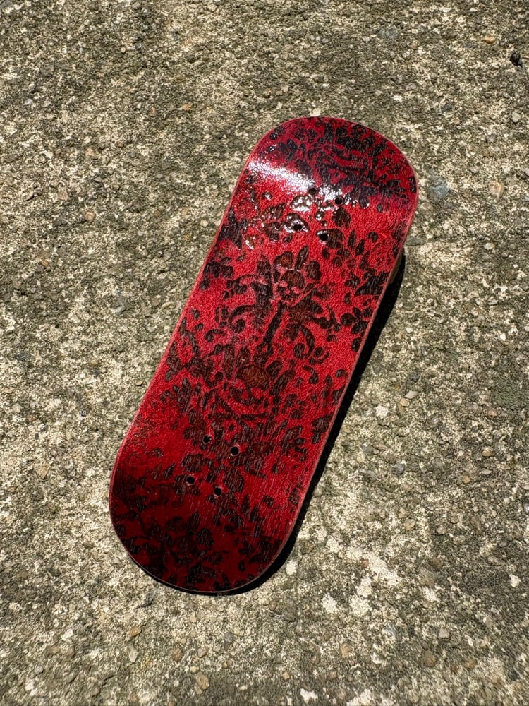 Skull and Bones lazer decks