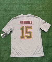 Image 3 of Nike Kansas City chiefs Super Bowl 57 Patrick Mahomes KC chiefs jersey
