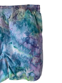 Image 7 of ♻️ UPCYCLED 3X 46 Men’s Cotton-Blend Shorts in Mermaid Watercolor