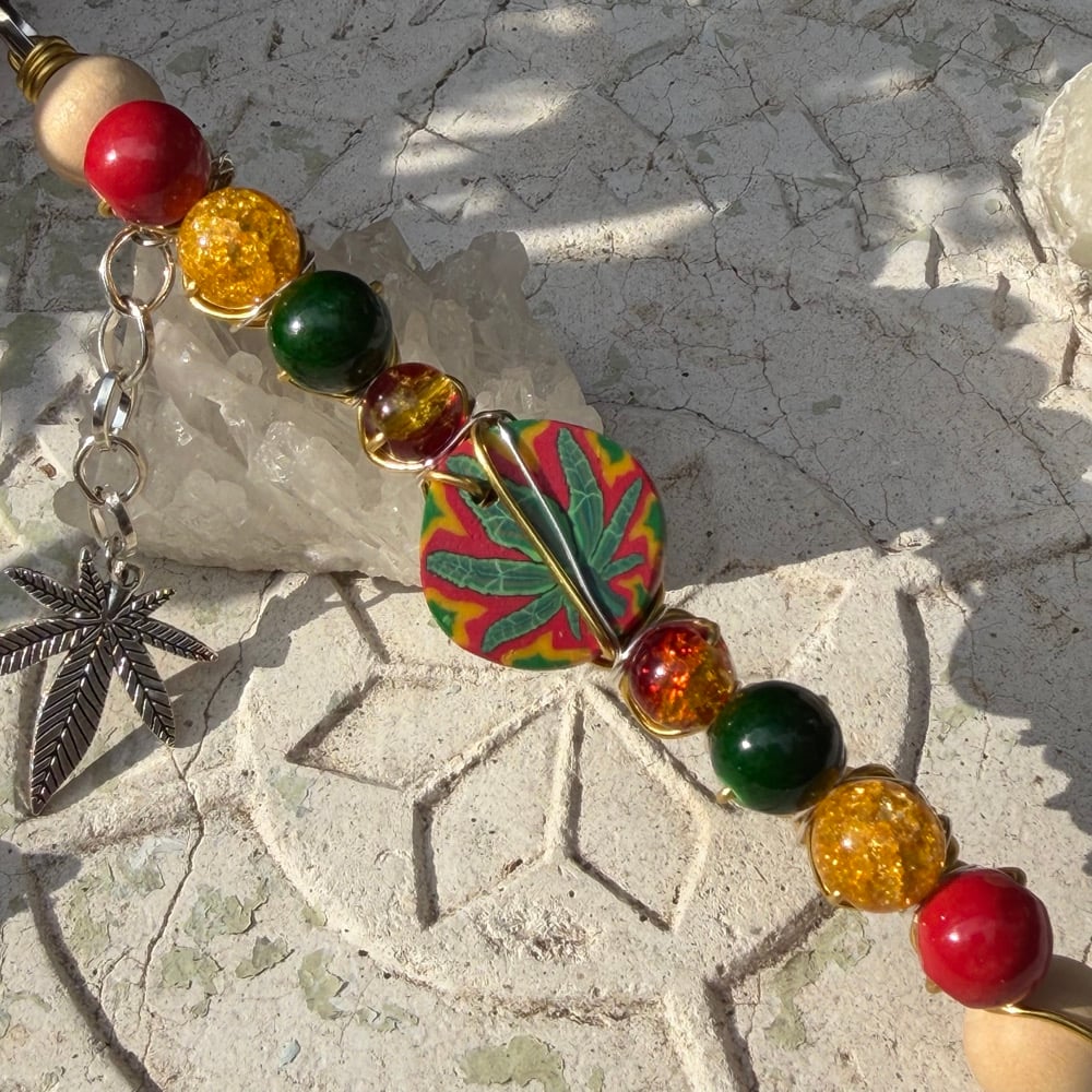 Image of og kush roach clip 