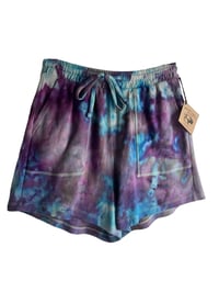 Image 2 of S Cotton Pocket Shorts in Purple Watercolor Ice Dye 
