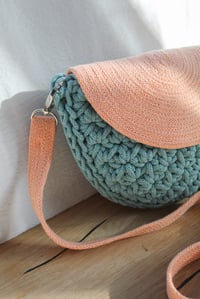 Image 3 of Jázmin horgolt crossbody táska - Peach