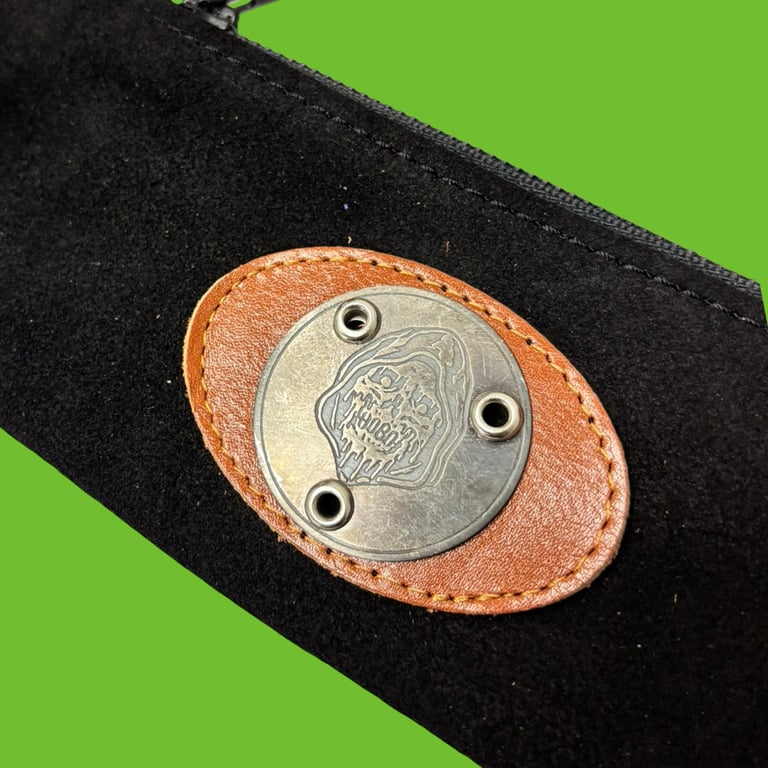 Black Silver Sack Image 2