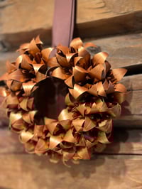 Image 2 of Blomsterkrans rosegold/kobber m/lyngfarget sløyfe  - TinaTing 