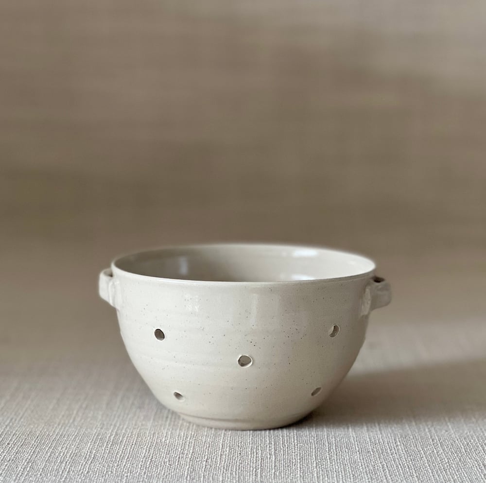 Image of ZEN BERRY COLANDER
