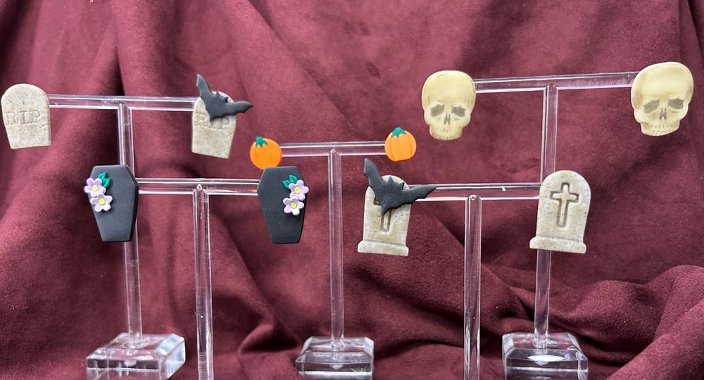 Spooky Pumpkin Stud Pack