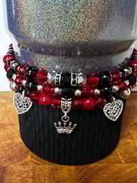 Image 3 of Queen of Hearts Red & Black Glam Tumbler Accessory Set – Bow, Straw Bauble & Bracelet Stack