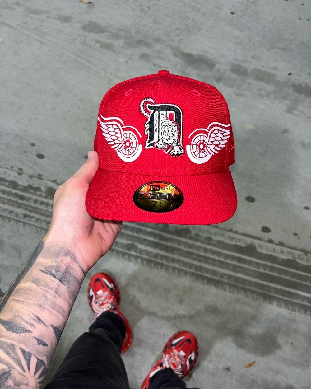 Image of BURN RUBBER RED DETROIT TIGERS CUSTOM FITTED 