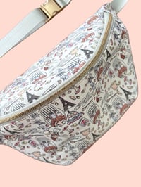 Image 2 of Little Chef XL Belt Bag