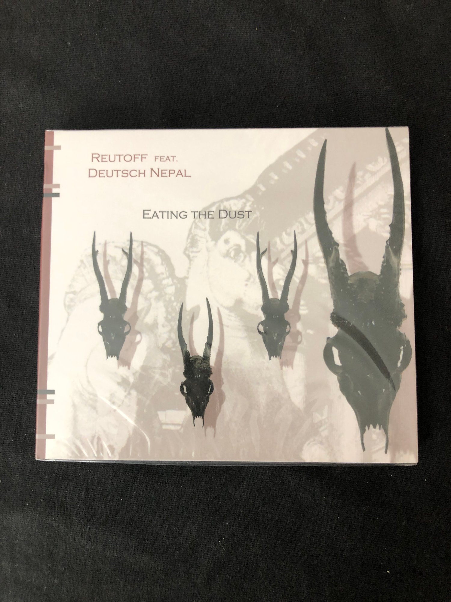 Reutoff feat. Deutsch Nepal ‎– Eating The Dust CD (Entartete Musikk)