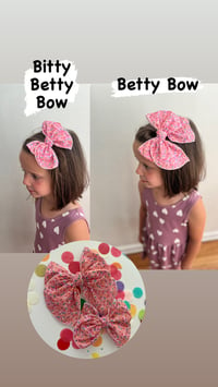 Image 4 of The Betty Bow | Sprinkles 