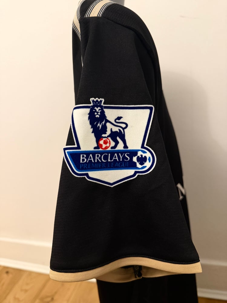 Image of PRE ORDER: Tottenham Hotspur “MODRIĆ 14” 2008/09 Third Shirt + PL patches (L)