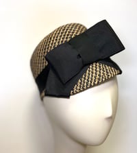 Image 1 of Black & tan straw cap w bow 