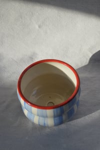 Image 7 of Medium Planters