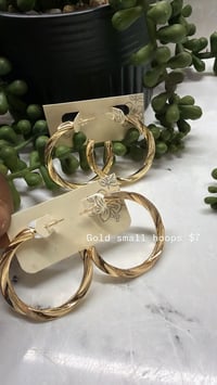 Image 5 of Smaller gold earrings PICK INSIDE