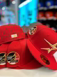Image 1 of New Era 59Fifty  Front Door Red / Mettalic Gold