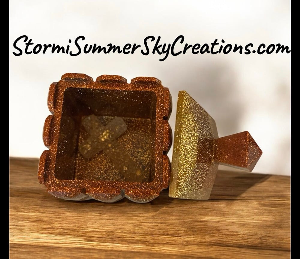 Image of (Blooper)Square Gem Trinket/Prayer Box
