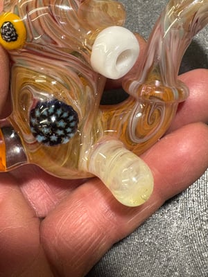 Image of Pocket hand jamming Sherlock 