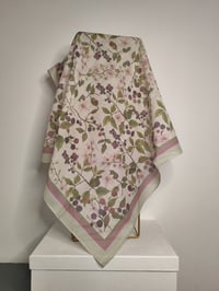 Image 3 of PAÑUELO 70 x 70 ALGODÓN ZARZAMORA