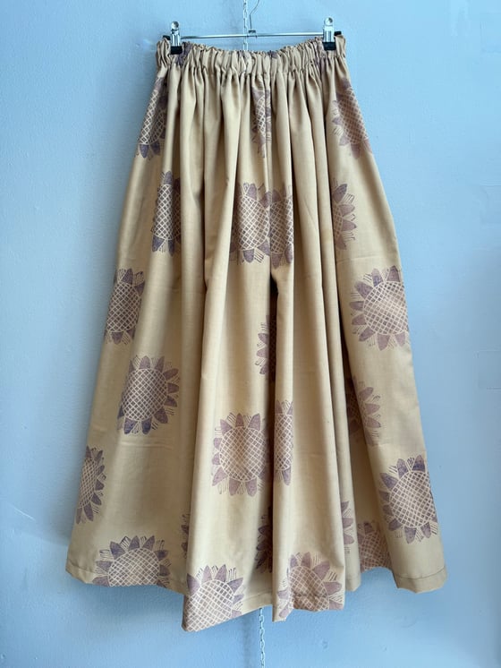 Image of Beige with purple print skirt (xs-xxl)